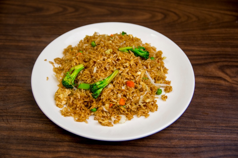 r07. fried rice (choice of vegetable) 蔬菜炒饭